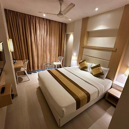 South Coast Hotel Wagle Estate Thane Extérieur photo