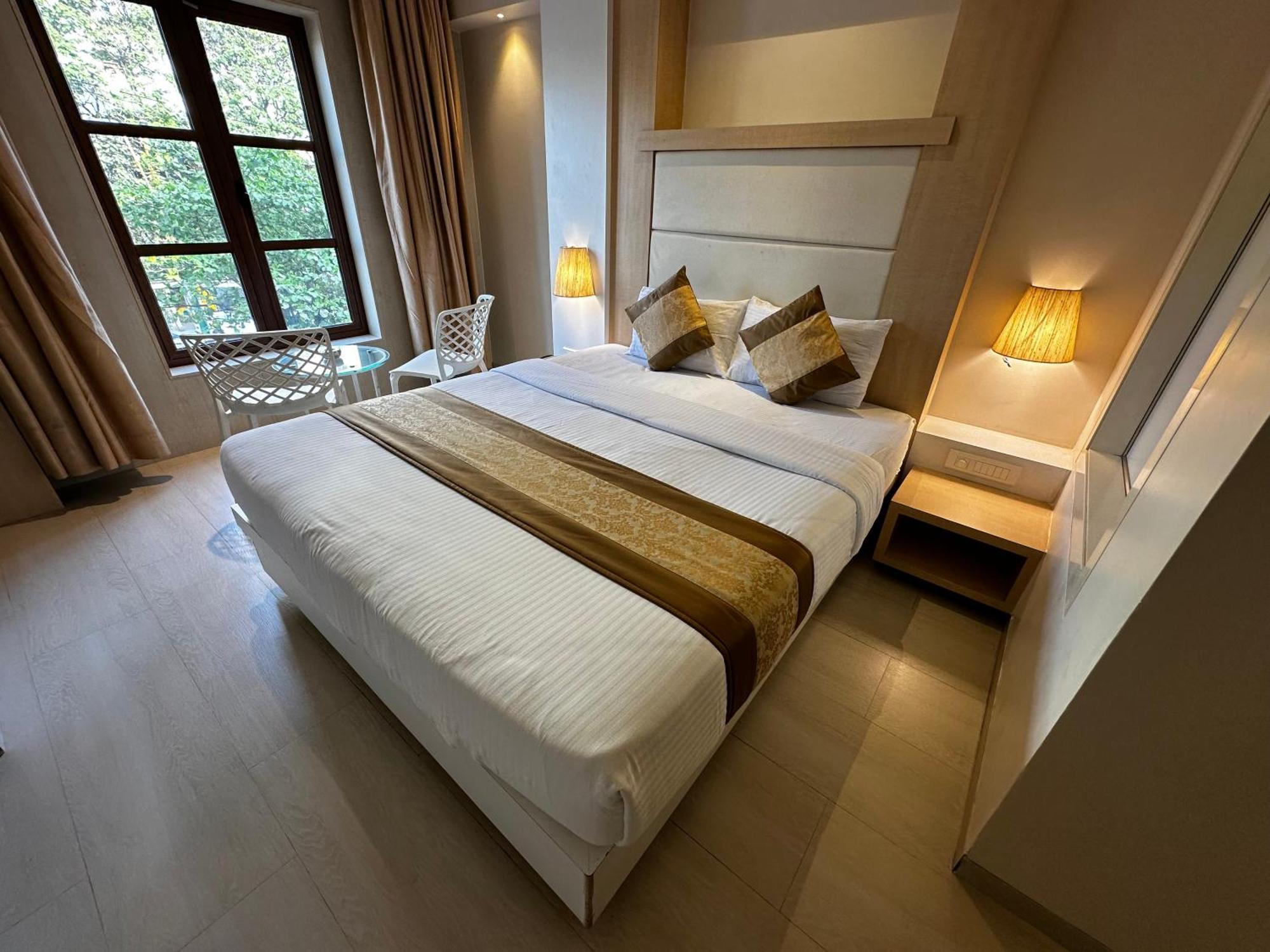 South Coast Hotel Wagle Estate Thane Extérieur photo