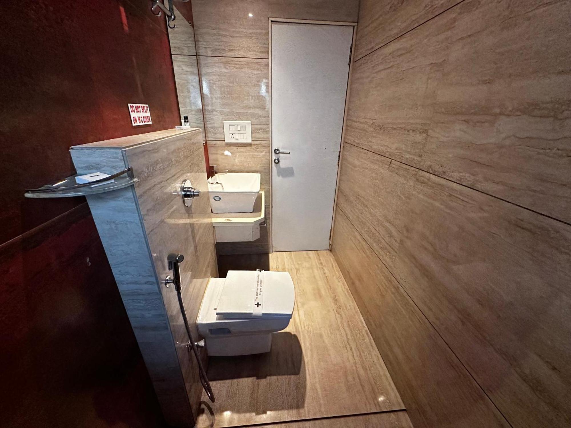 South Coast Hotel Wagle Estate Thane Extérieur photo